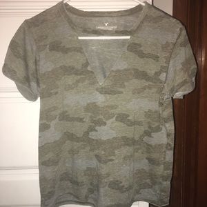 AMERICAN EAGLE CAMO T-shirt